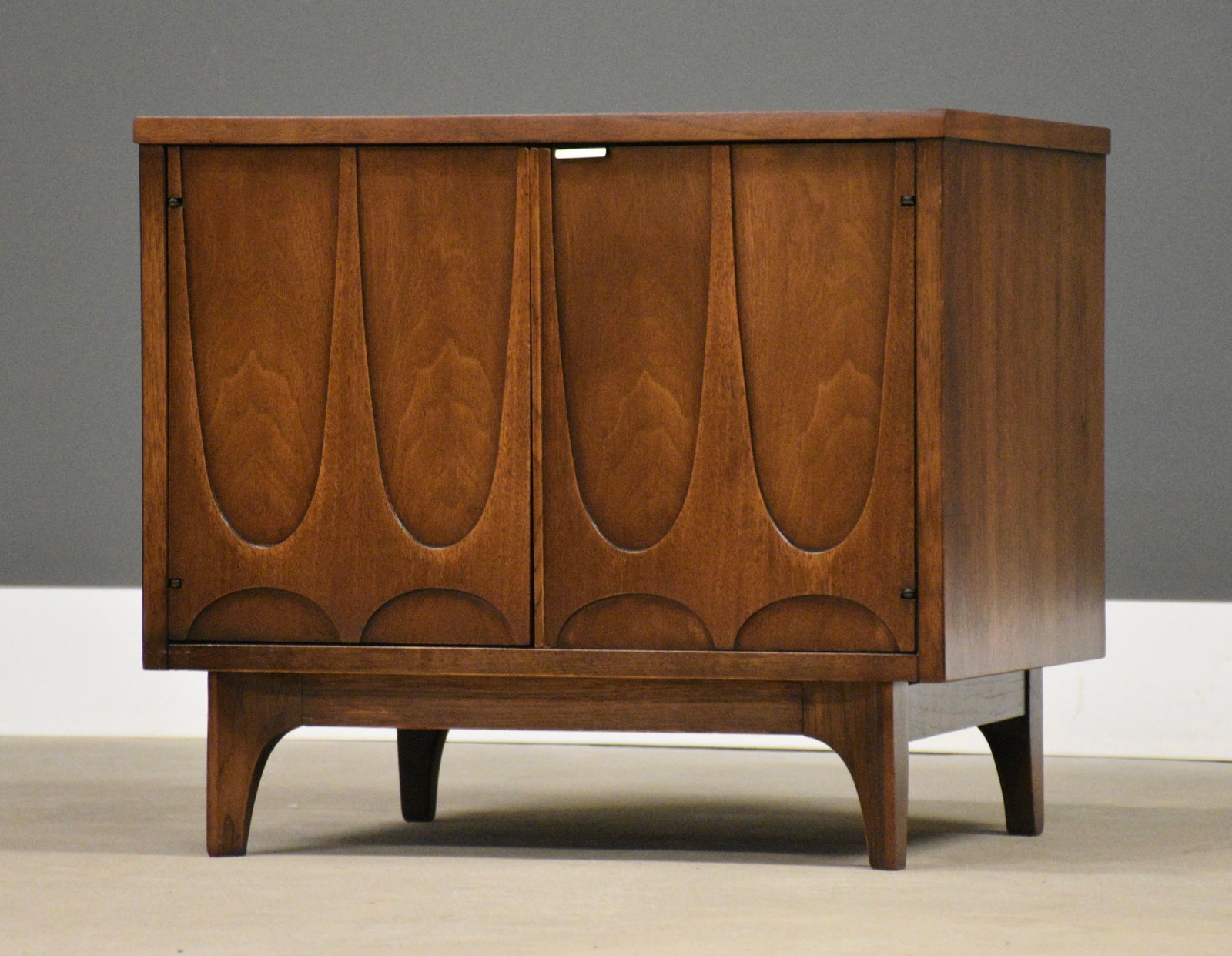 1960s Refinished Broyhill Brasilia Walnut Nightstand - 2