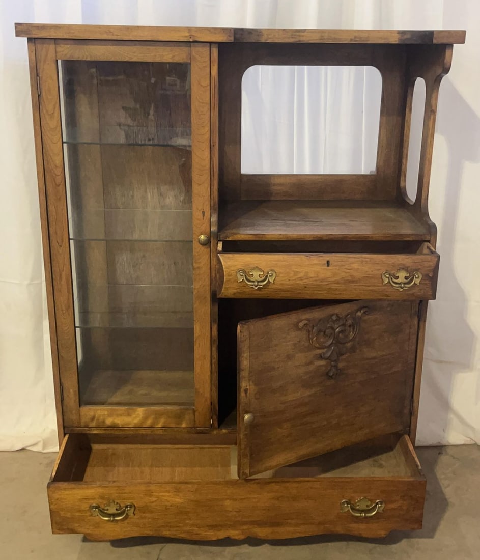 Antique American Victorian Oak Side-by-Side Curio Cabinet, C. 1895 - 2