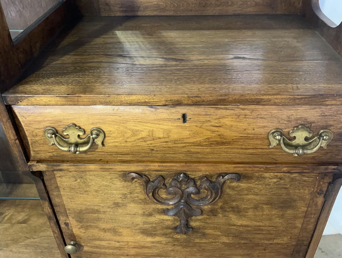 Antique American Victorian Oak Side-by-Side Curio Cabinet, C. 1895 - 7