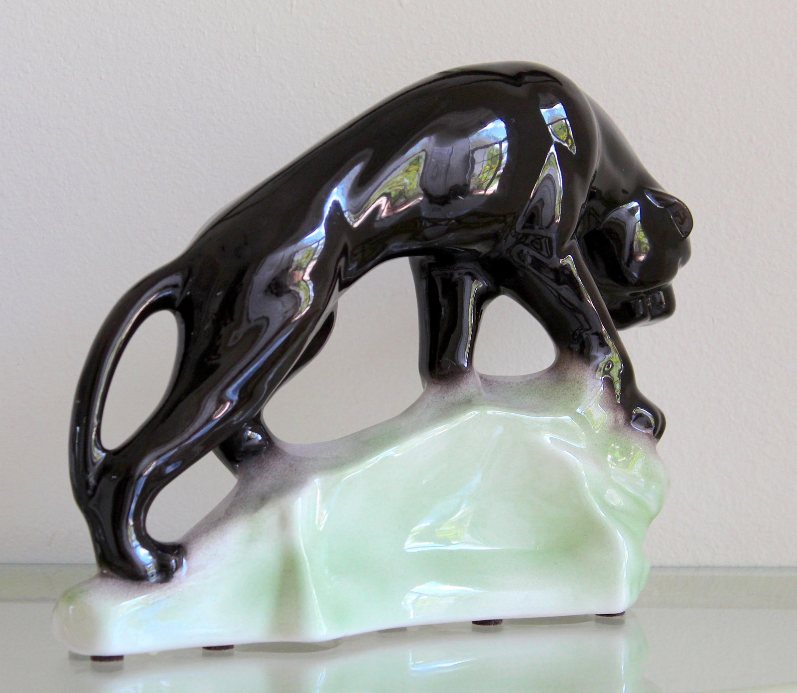 1950s Mid-Century Modern Black Panther Ceramic Sculpture - Glossy Art Pottery Jaguar on Rock Base - 5