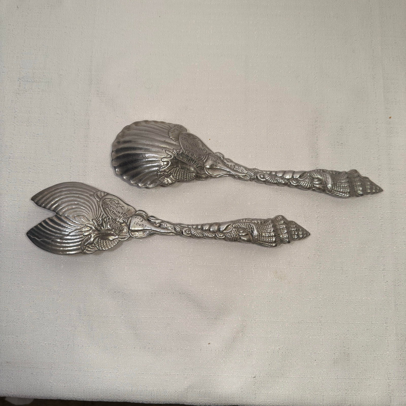 Vintage 1993 Arthur Court Marine Life Shell Salad Servers - Pair - 8