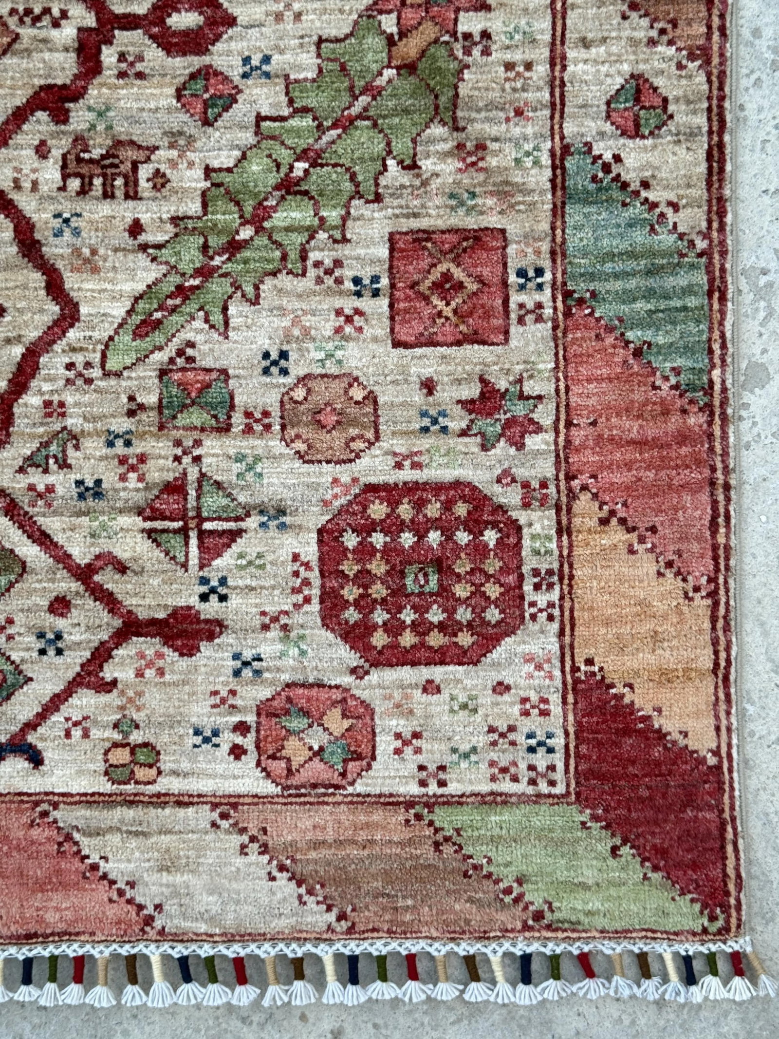 Ivory Mamluk Design Area Rug, 03'11 X 05'11 - 3