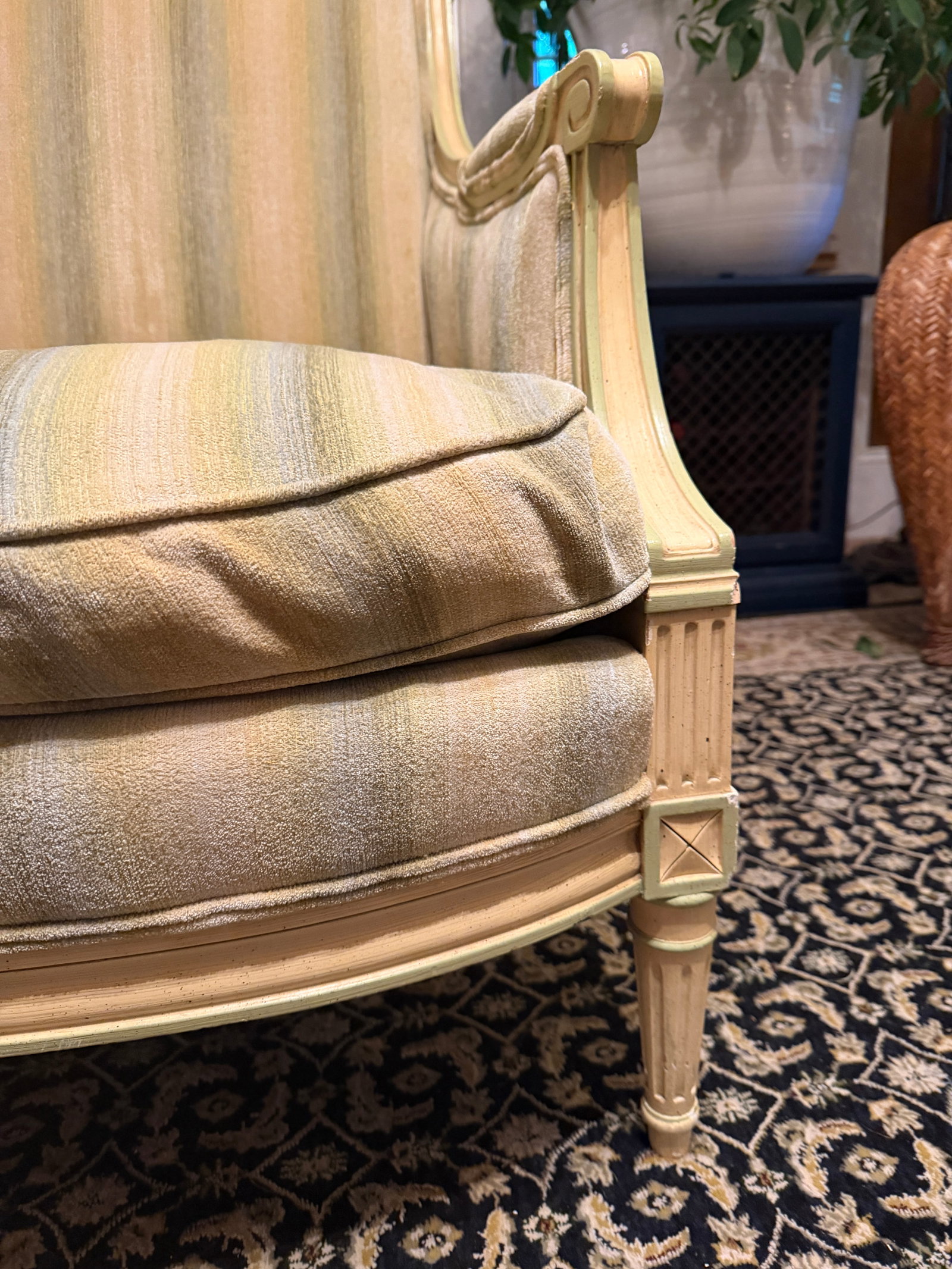 1960s Henredon Schoonbeck Louis XVI Style Down-Filled Bergere Armchair - 3