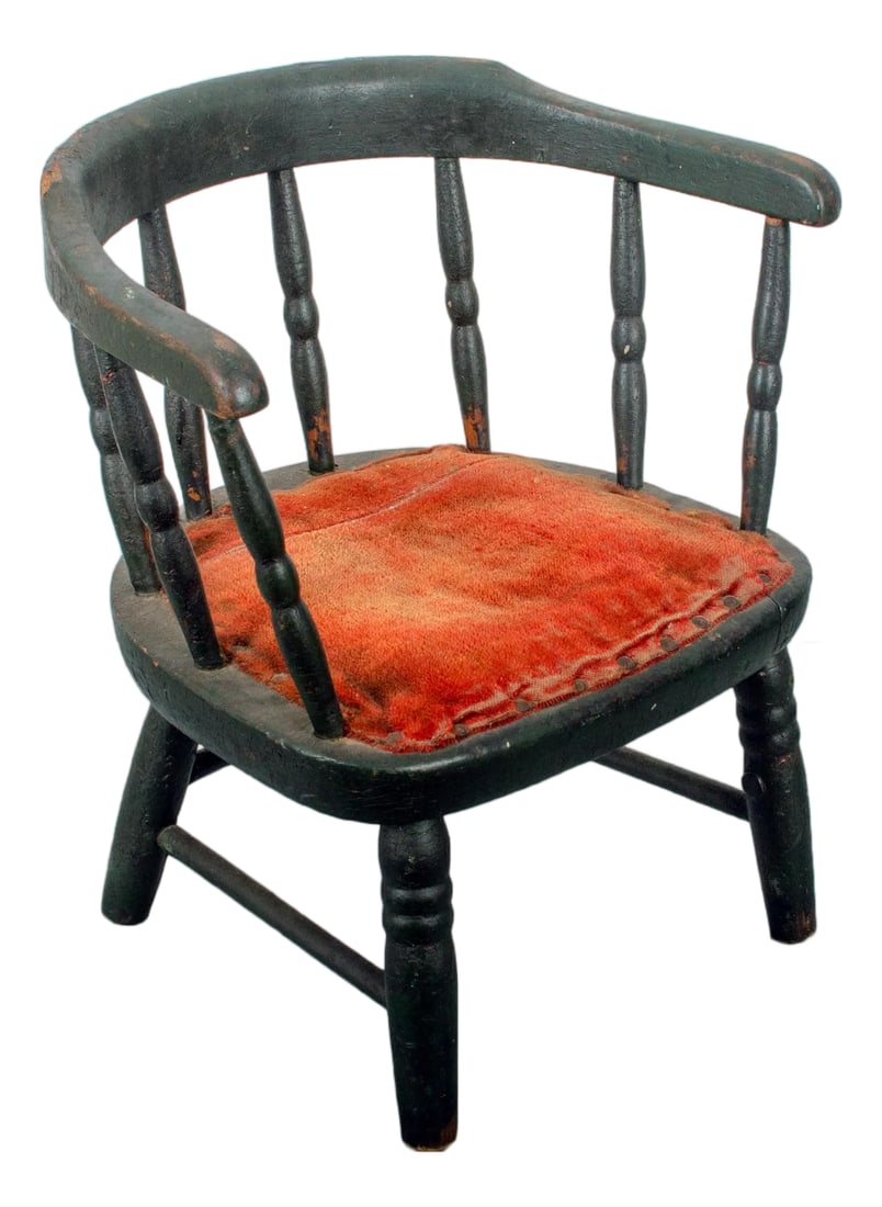 Child's Low Back Windsor Chair, 19th Century: Black wooden Windsor chair with curved back and seat, partially upholstered in red fabric, 19th century. Condition: Alterations: Original Condition Unaltered Imperfections: Some Imperfections Conditio