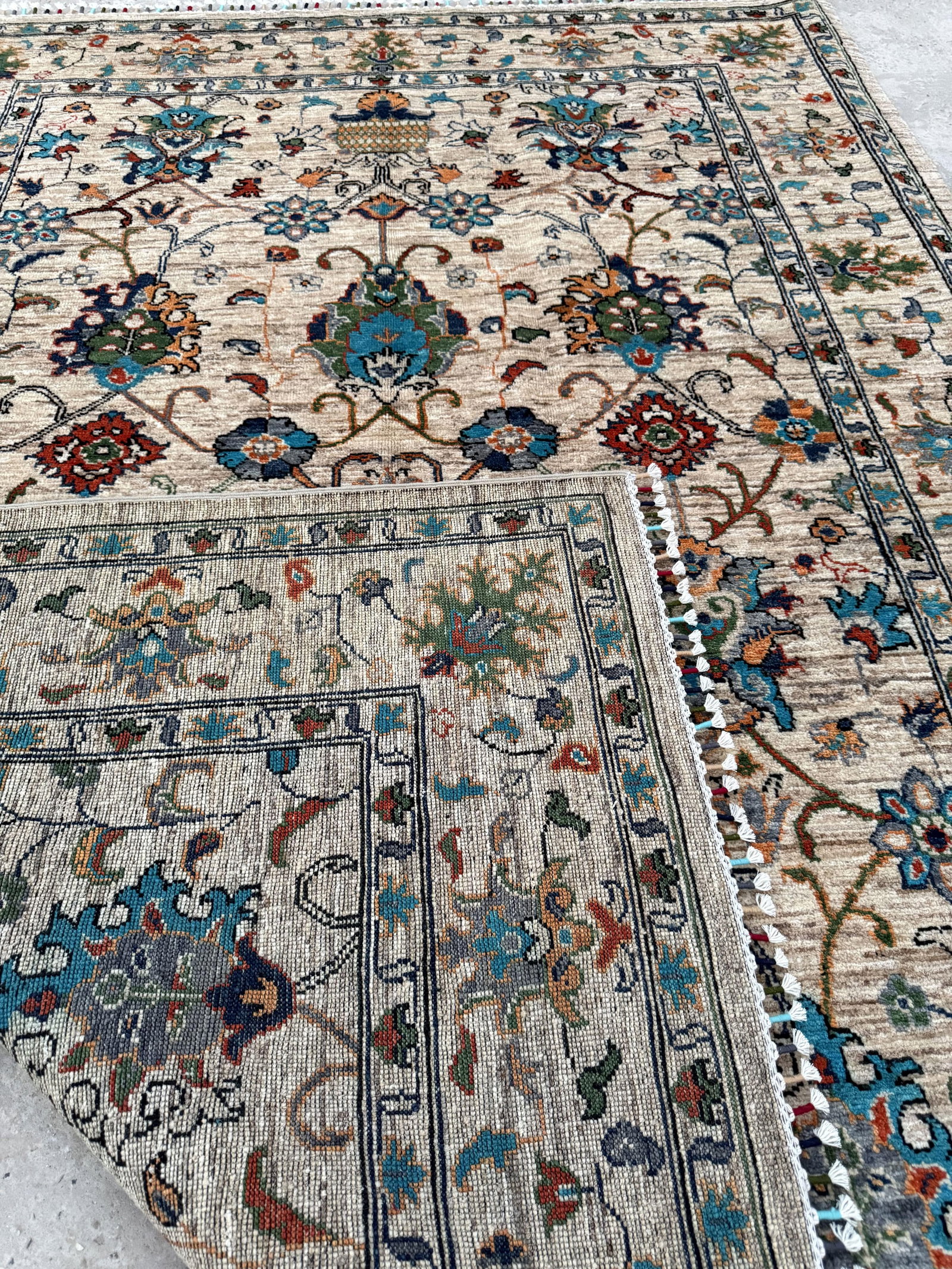 Vase Design Area Rug, Hand-Knotted Wool, Floral, 6x8, Ivory & Turquoise - 12