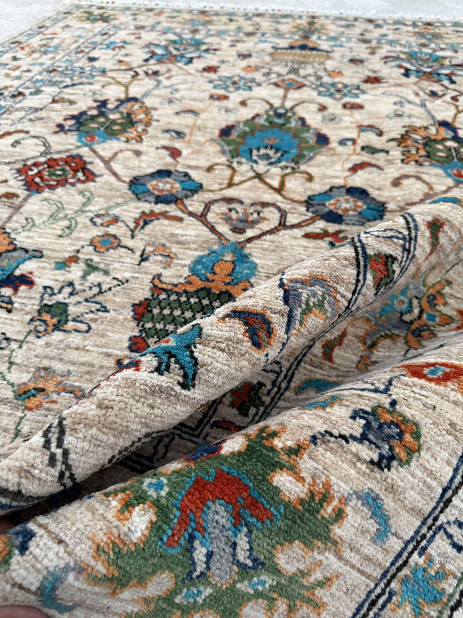 Vase Design Area Rug, Hand-Knotted Wool, Floral, 6x8, Ivory & Turquoise - 7