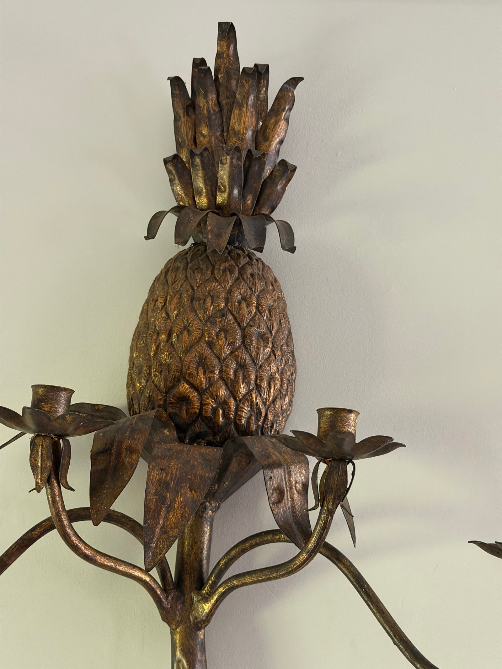 Vintage Italian Tole Iron Pineapple Four-Light Wall Sconce With Copper-Tone Finish - 8