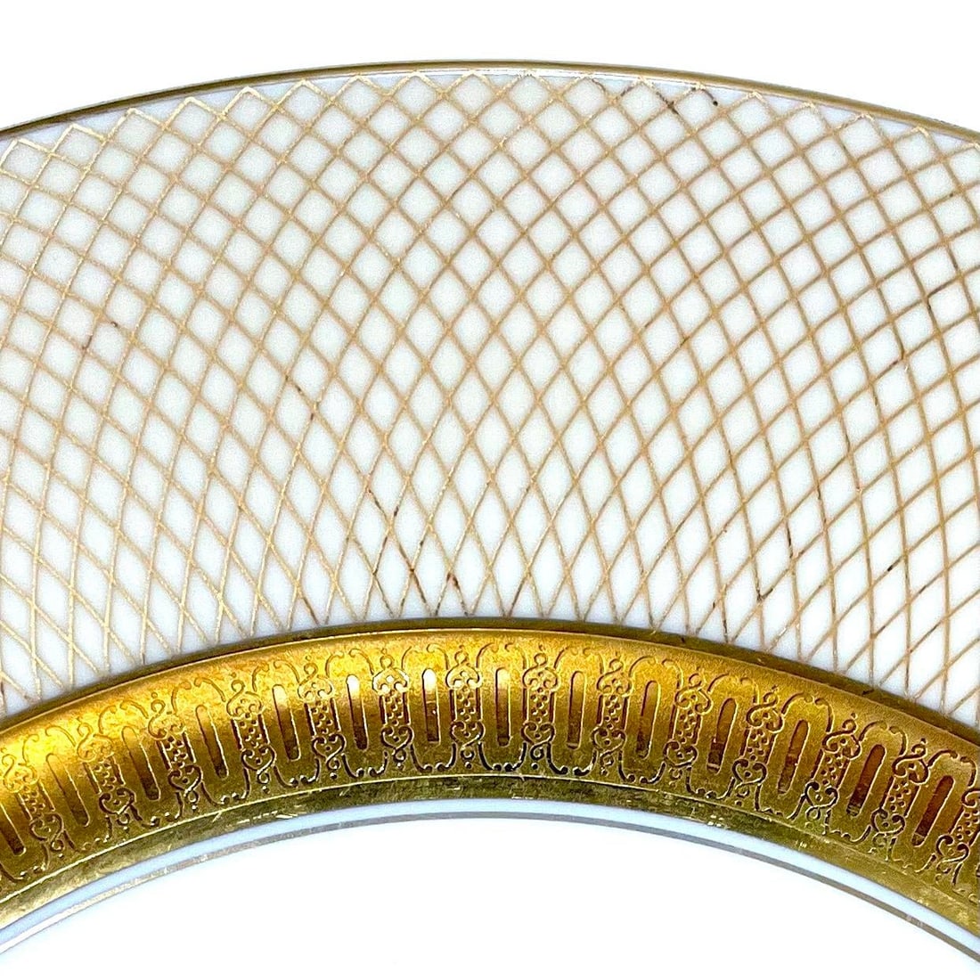 1960s Rosenthal Golden Grail Encrusted Gold Porcelain Dinnerware by Raymond Loewy - 45 Piece Service - 2