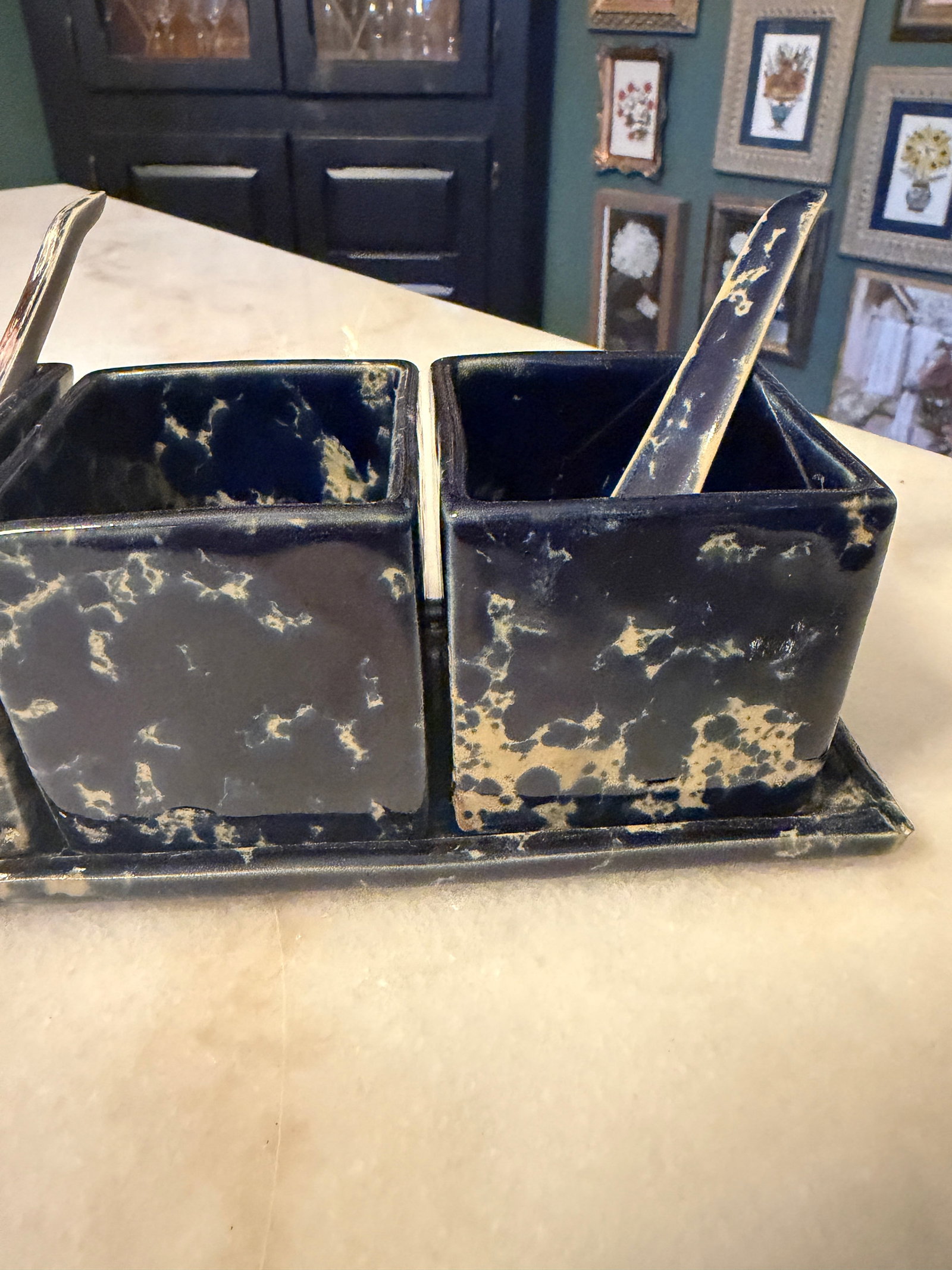 1960s Mid-Century Modern Bennington Potters Blue Agate Square Condiment Set by David Gil - 6