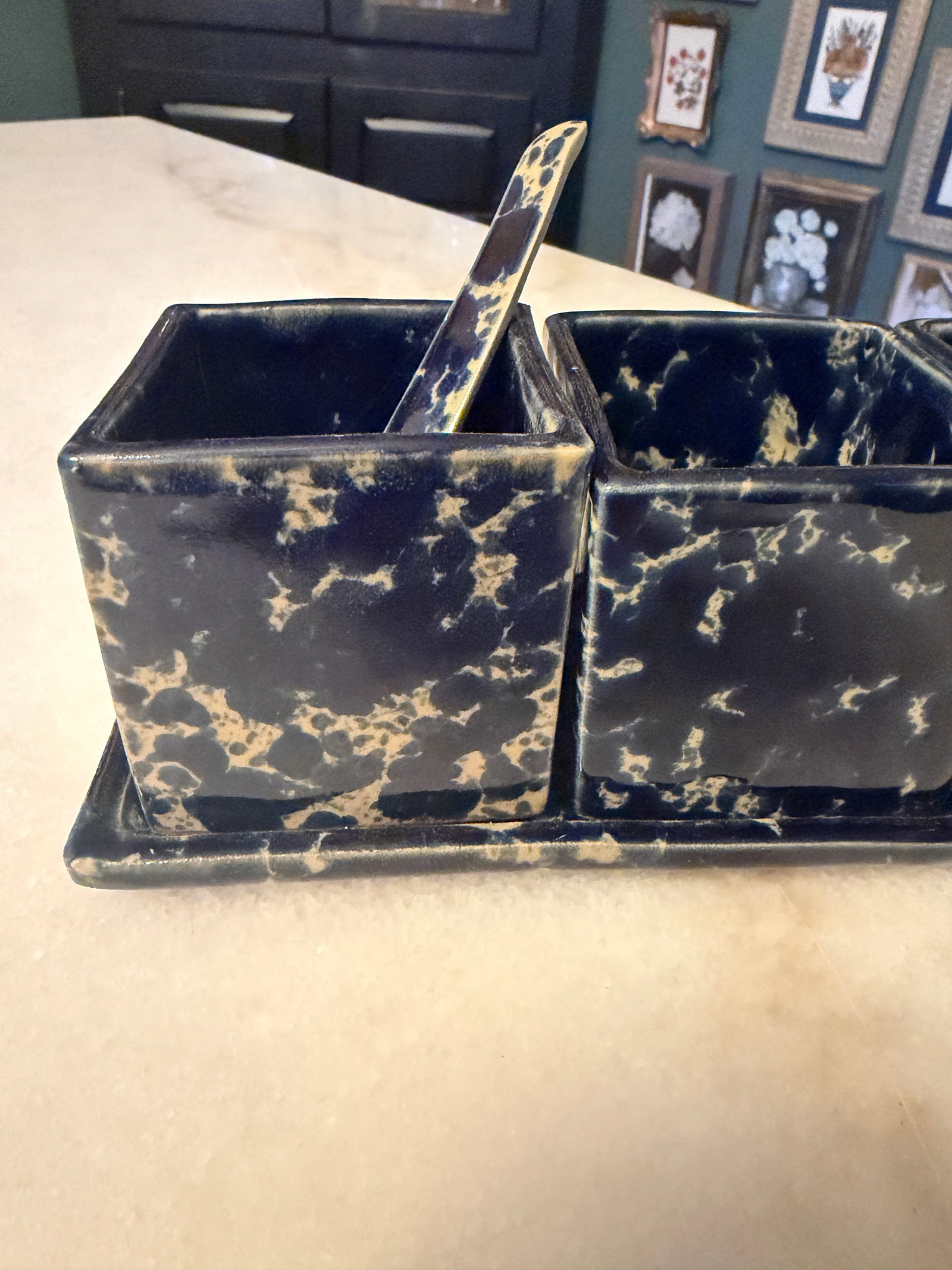 1960s Mid-Century Modern Bennington Potters Blue Agate Square Condiment Set by David Gil - 7