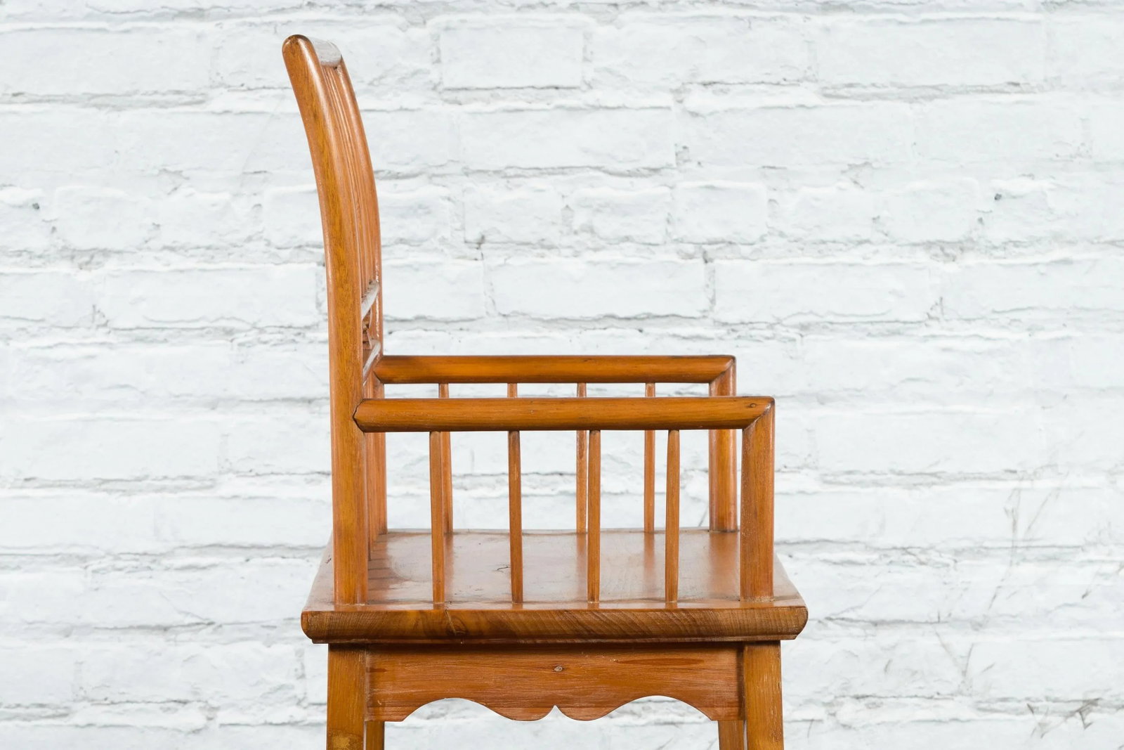 19th Century Chinese Qing Dynasty Period Elmwood Armchair with Hand-Carved Apron - 4