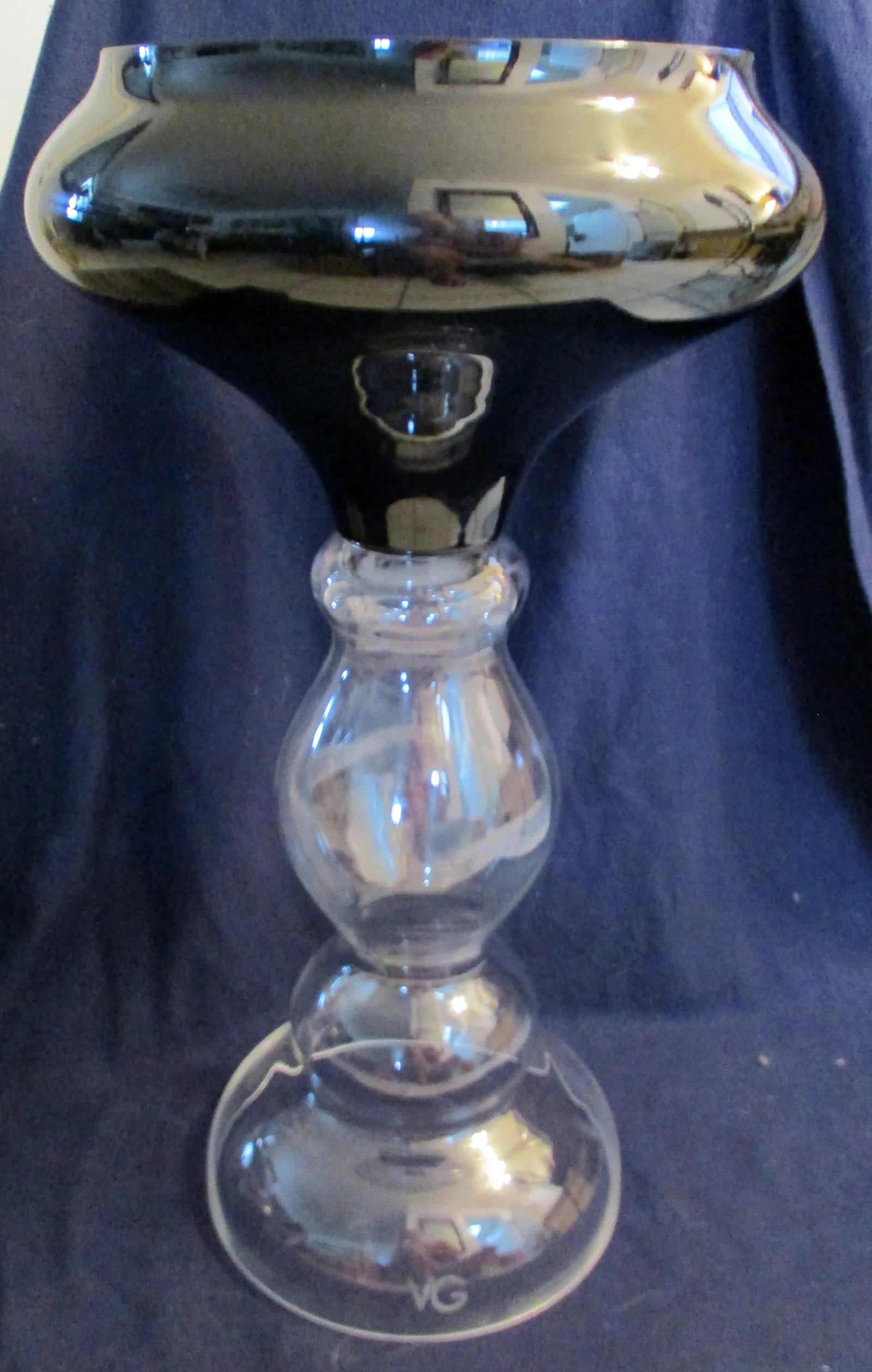 Italian Pedestal Vase Clear Base Black Bowl - 2