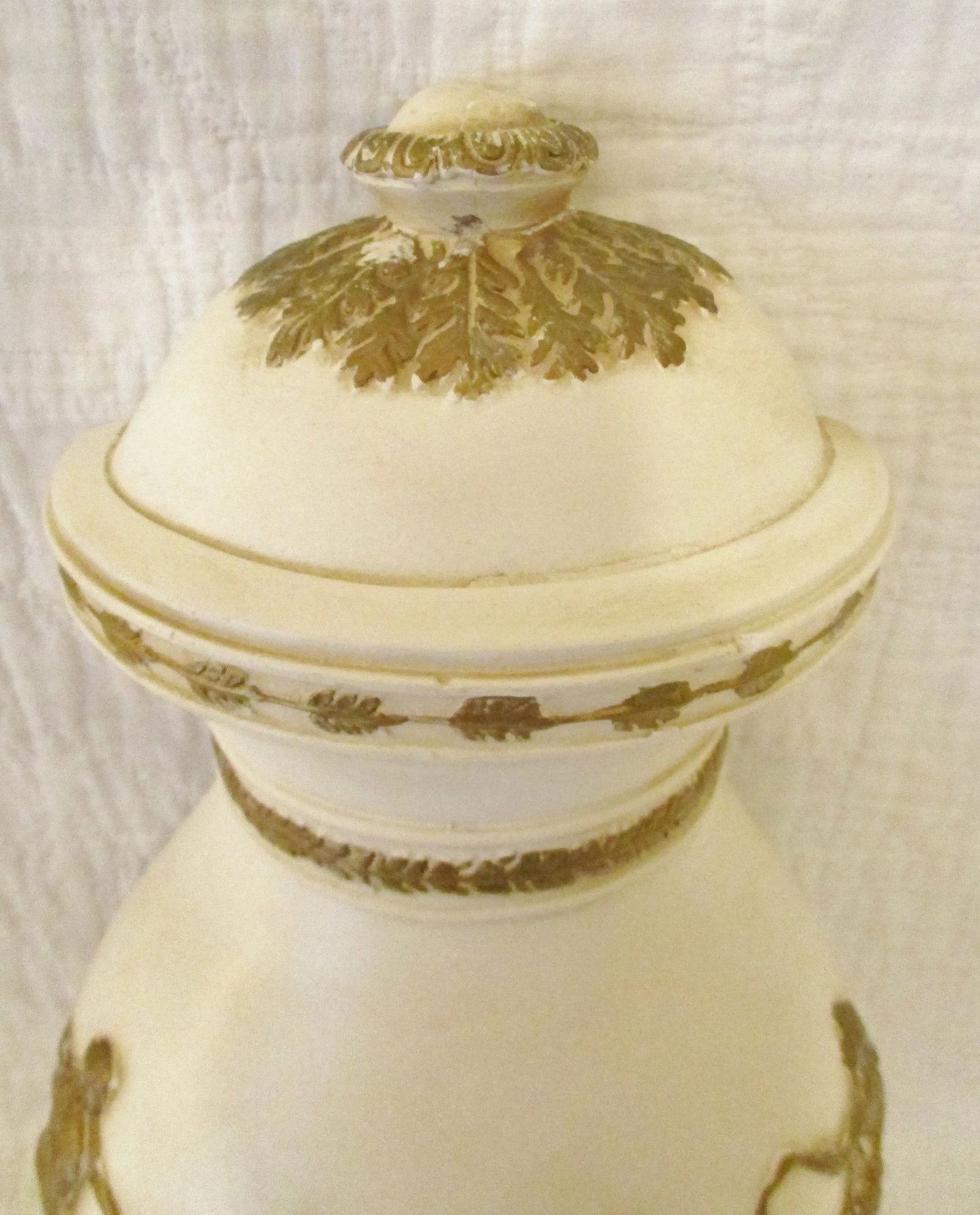 Vintage Roman Decorative Lavabo White With Gold Dancers and Oak Leaves Pottery - 2 Pieces - 4