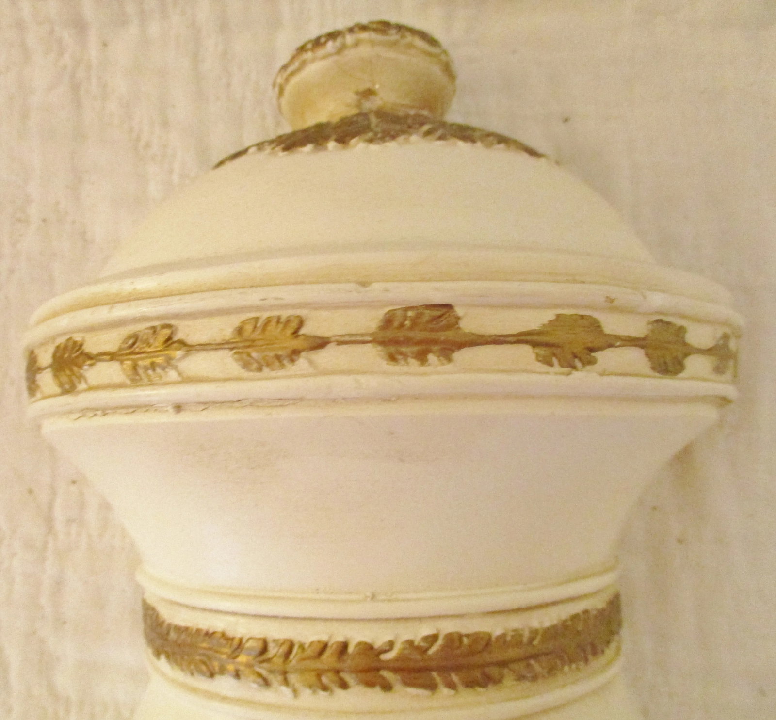 Vintage Roman Decorative Lavabo White With Gold Dancers and Oak Leaves Pottery - 2 Pieces - 7