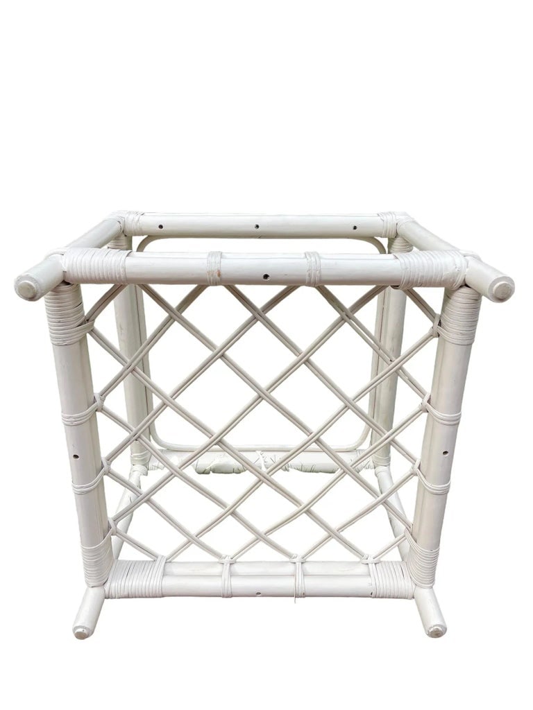 Vintage Side Table Ficks Reed Coffee Table Rattan White Lake House Furniture White Table - 3