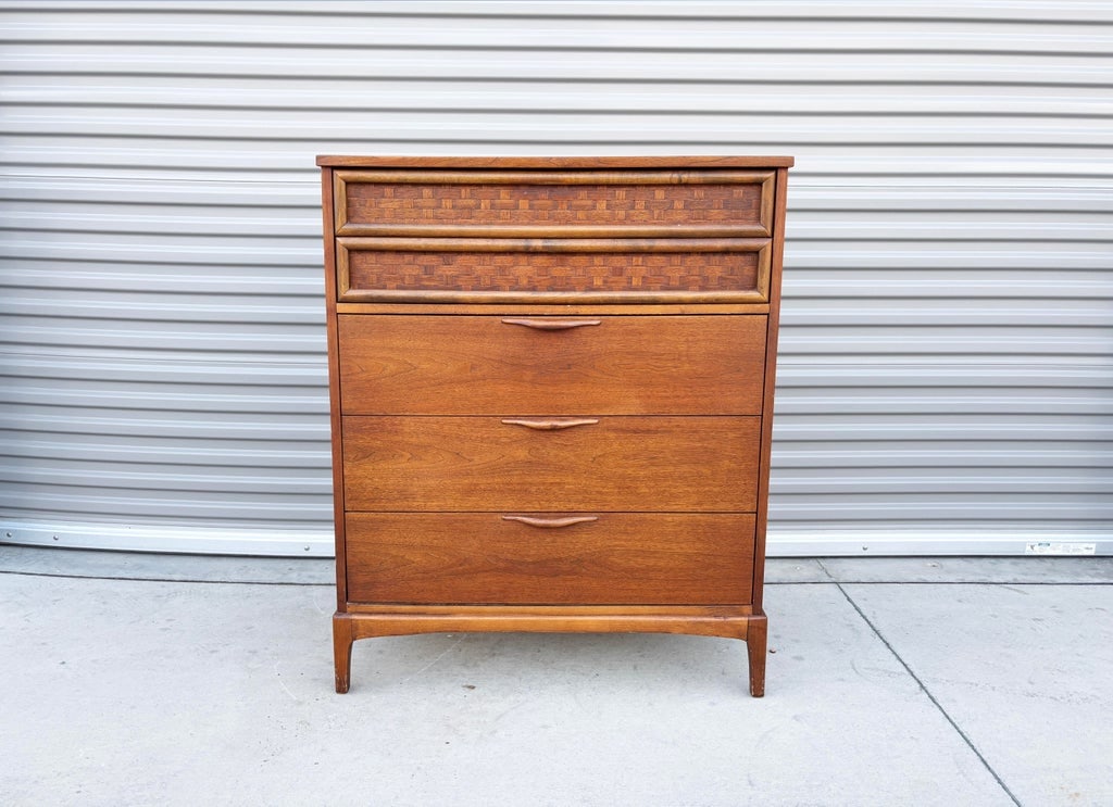1960s Mid Century Walnut Highboy by Lane - 2