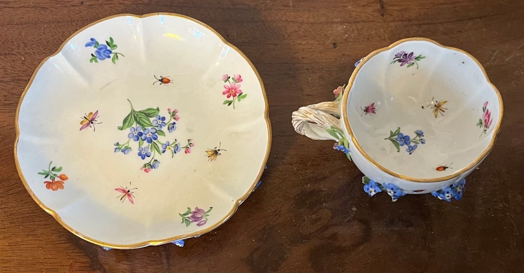 Antique Meissen Porcelain Tea Cup and Saucer With Applied Flowers and Hand Painted Insects - 3
