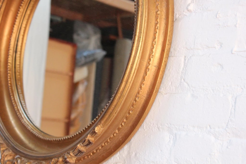 American Regency-Style Perched Eagle Acanthus Giltwood Wall Mirror - 7