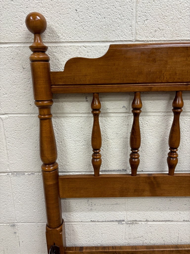 Vintage Full Size Heywood Wakefield Old Colony Maple Bed - 6