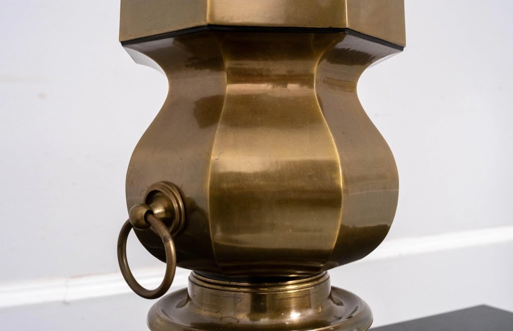 Vintage Large Heavy Metal Brass Table Lamp - 5