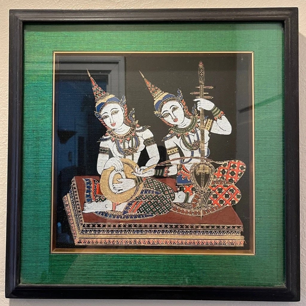 Vintage Thai Silk Painting Framed Musicians Playing Saw Sam Sai & Gong Wong 16" - 4