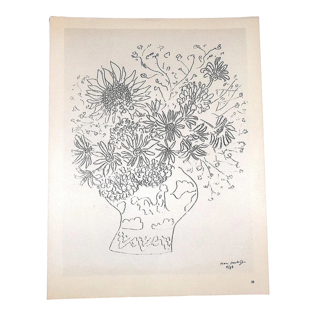 Vintage Signed Henri Matisse Mid 20th Century Modern Abstract Botanic Still Life Lithograph: This vintage mid 20th century modernist lithograph (offset) depicts one of Henri Matisse's (France 1869-1954) abstracted botanical images, specifically a still life of a vase with flowers.. Signed