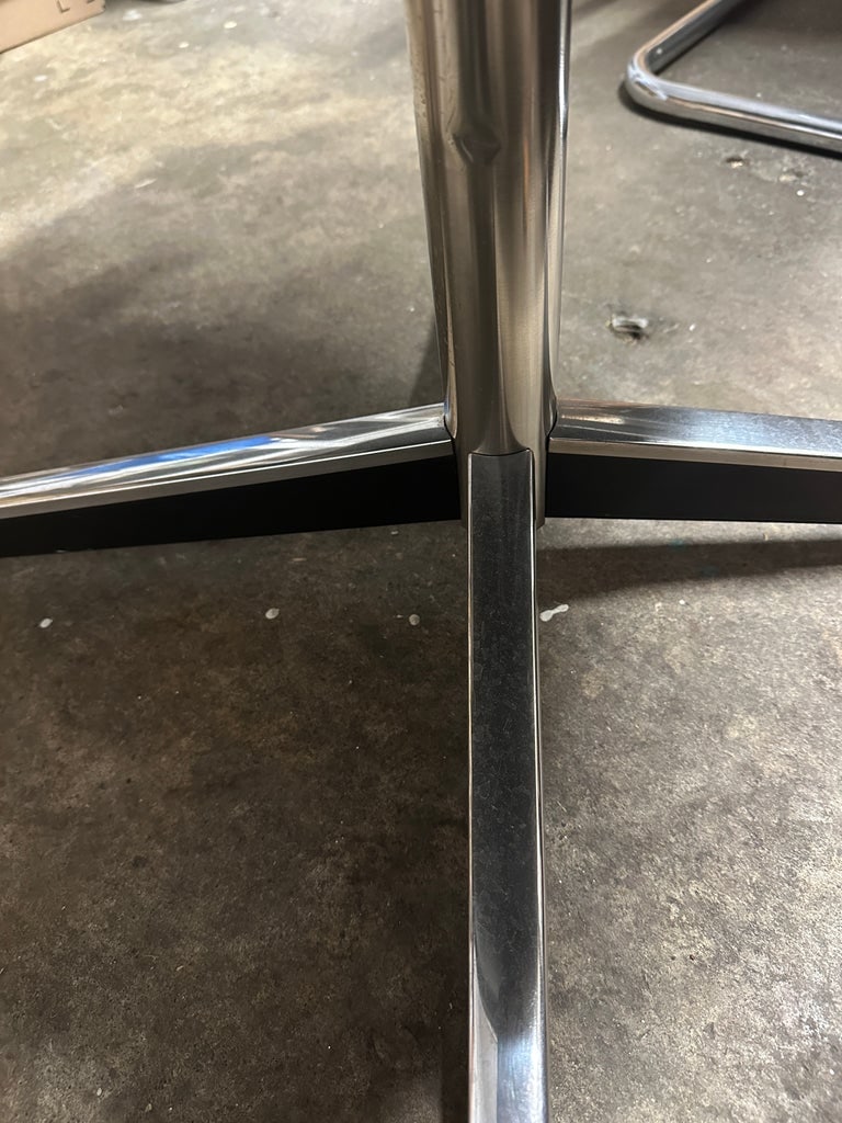 1960s Leather Knoll Executive Chair - 7