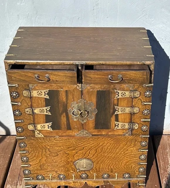 1960s Small Korean Tansu-Style Cabinet With Drawers - 2