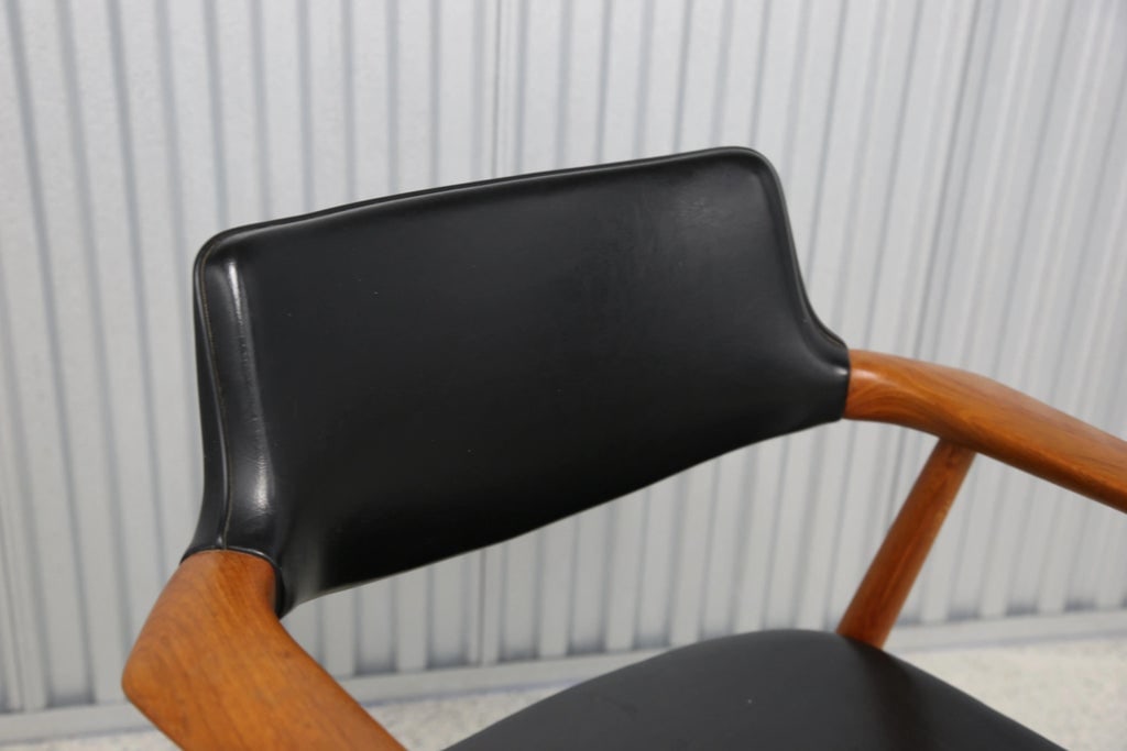 Mid-Century Svend Age Eriksen for Glostrup Mobelfabrik Danish Armchair - 7