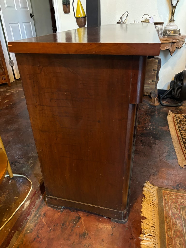 Late 19th Century Antique Sideboard - 2