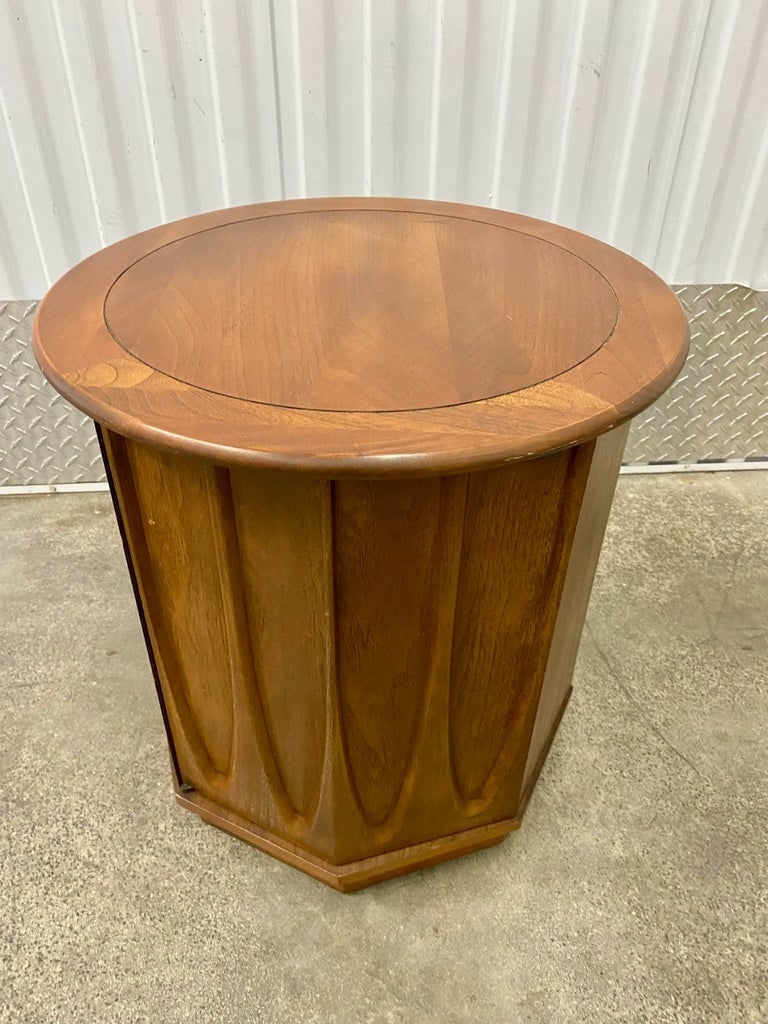 1970s Broyhill Brasilia Style End Table - 7