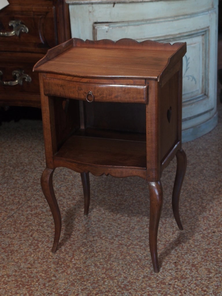19th Century French Walnut Side Table - 2