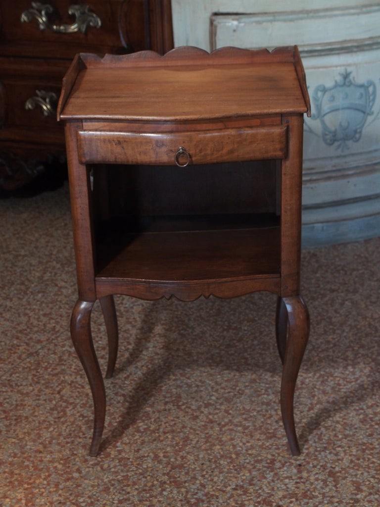 19th Century French Walnut Side Table - 3