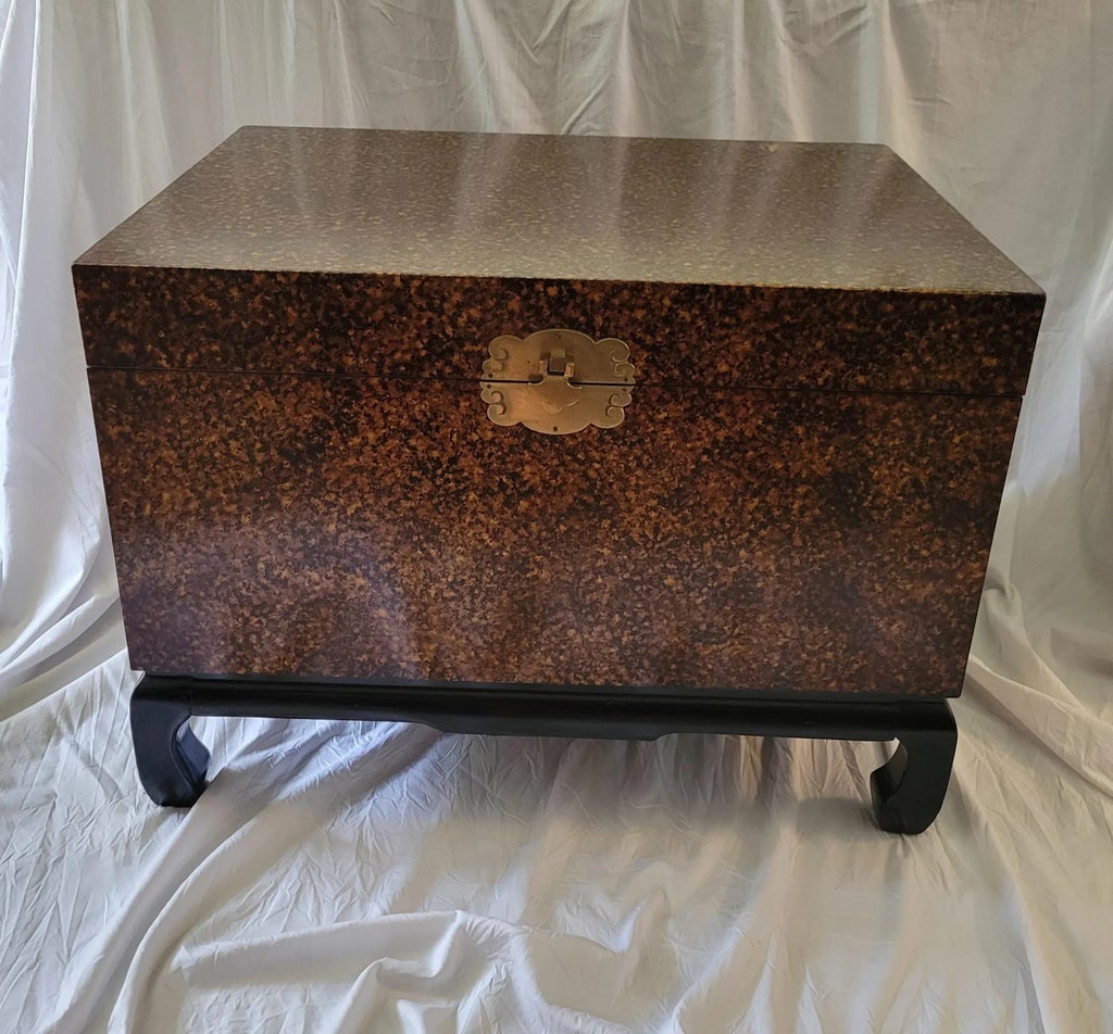 1980s Faux Tortoise Shell Chinoiserie Footed Chest - 2