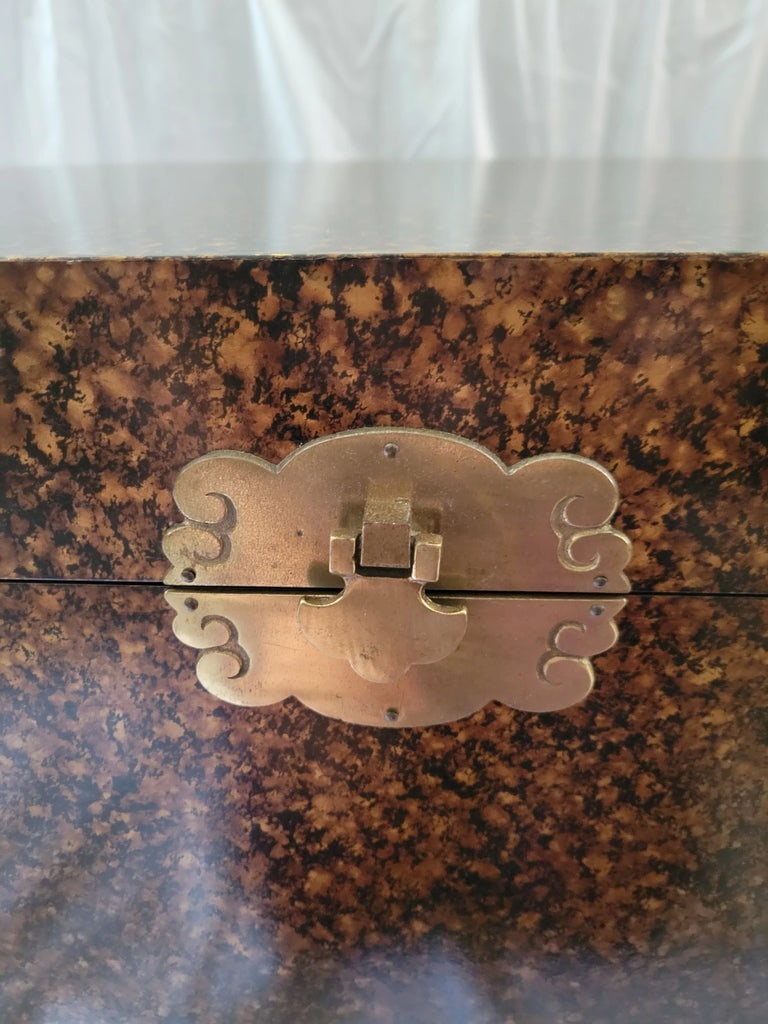 1980s Faux Tortoise Shell Chinoiserie Footed Chest - 7