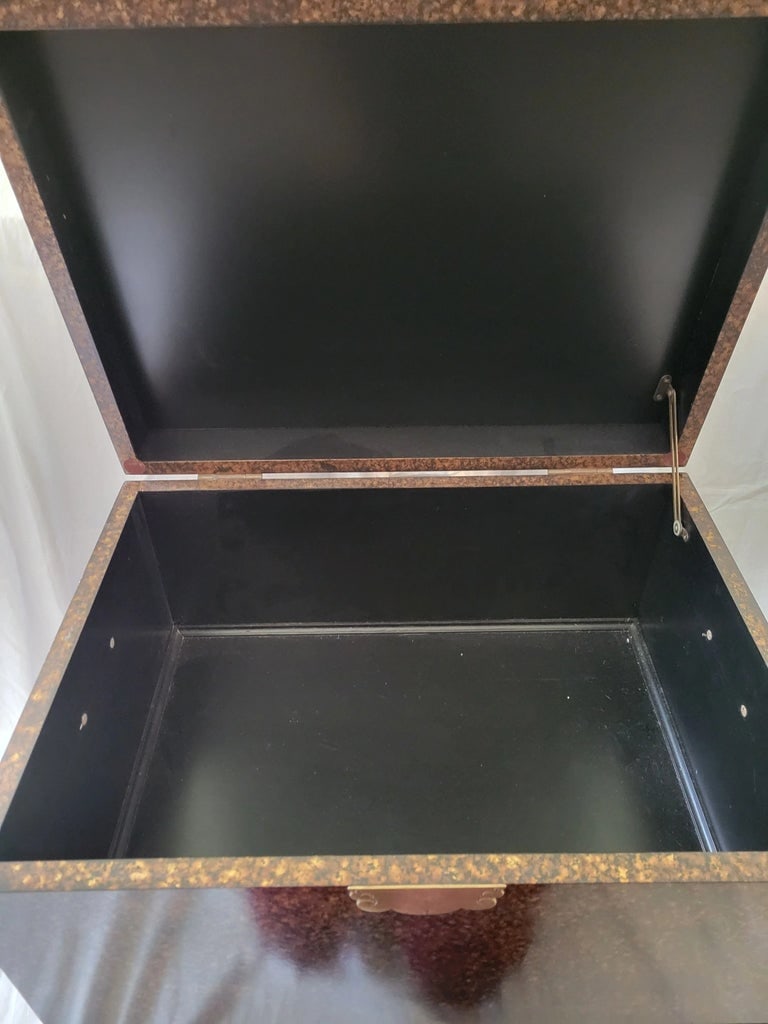 1980s Faux Tortoise Shell Chinoiserie Footed Chest - 9