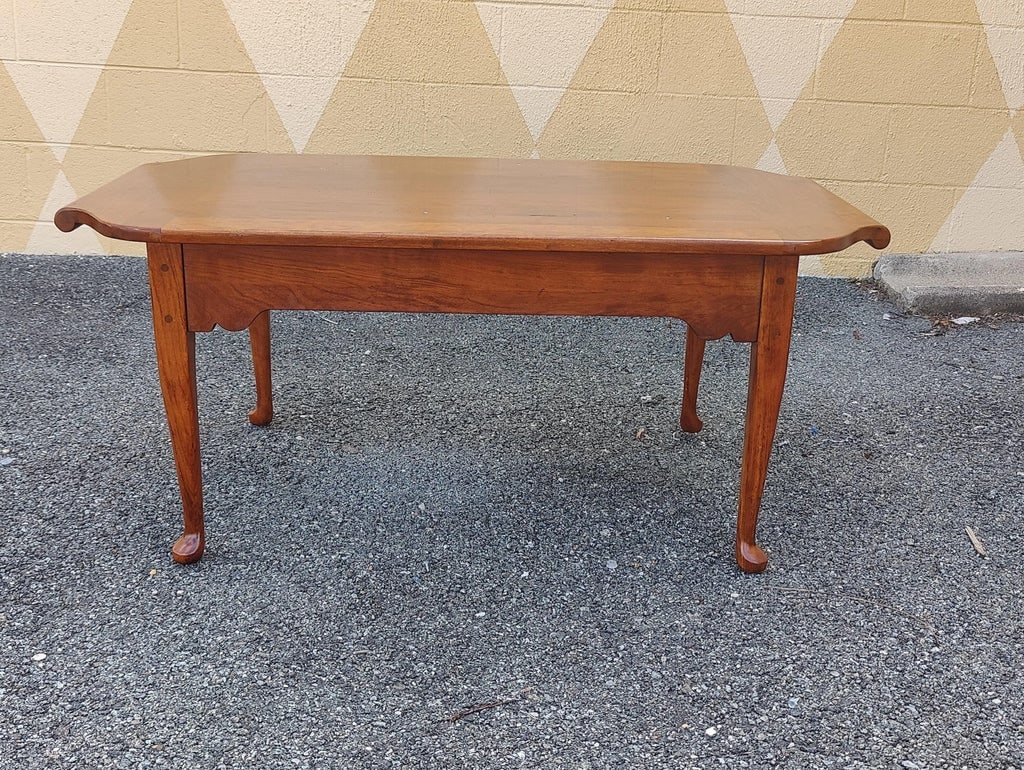 Mid 20th Century Vintage Lexington Cherry Coffee Table - 8