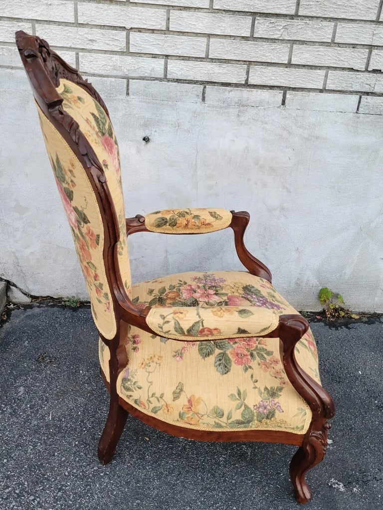 19th Century Victorian Walnut American Chair-Antique Living Room Armchair - 2