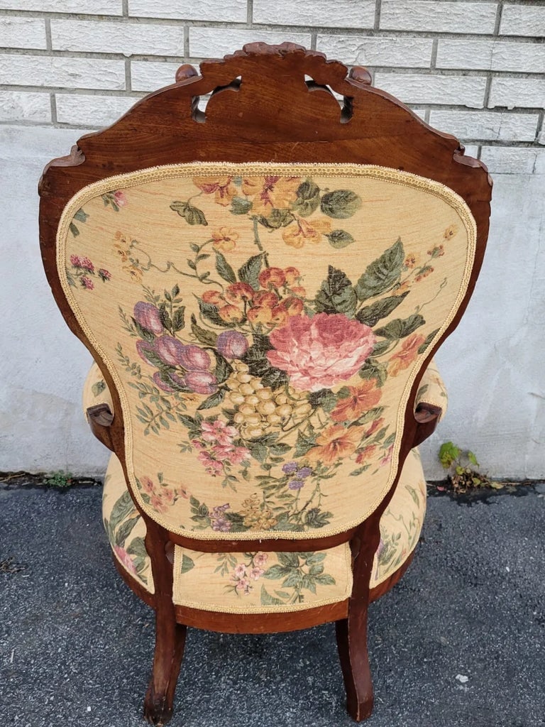 19th Century Victorian Walnut American Chair-Antique Living Room Armchair - 3