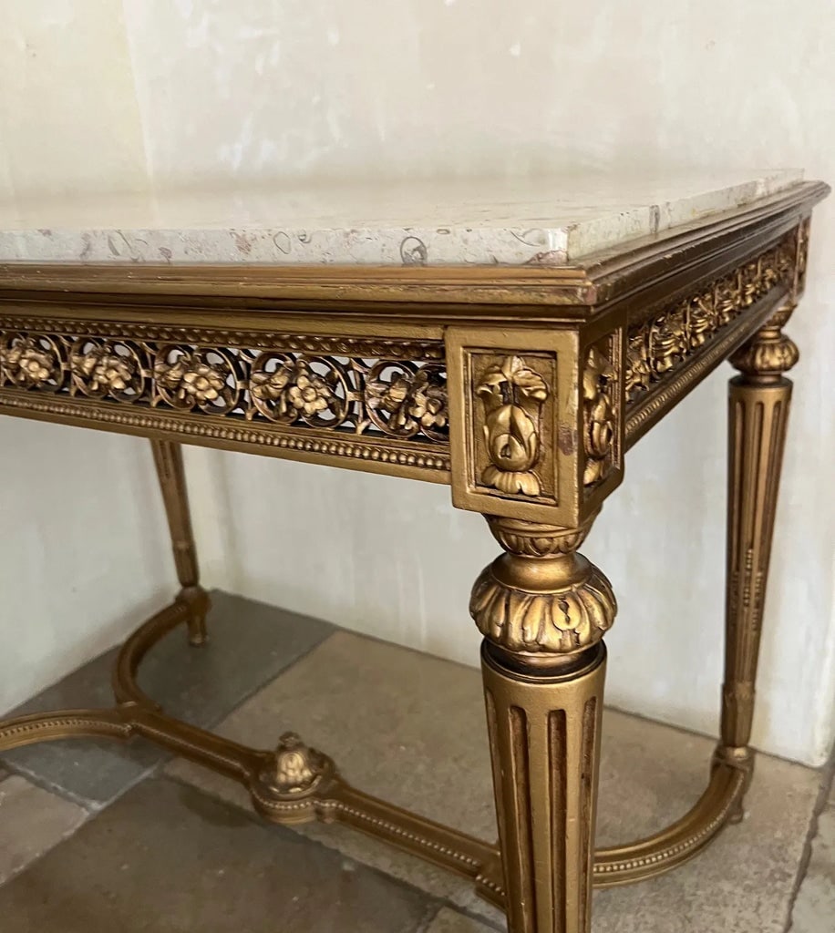 French 19th Century Marble Top Giltwood Table - 6