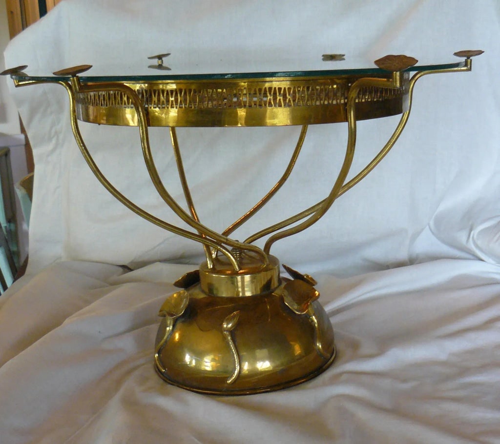 Hollywood Regency Brass Plated Lilypad Side Table - 7