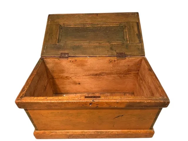 Antique Solid Wood Trunk - Blanket Chest - 6