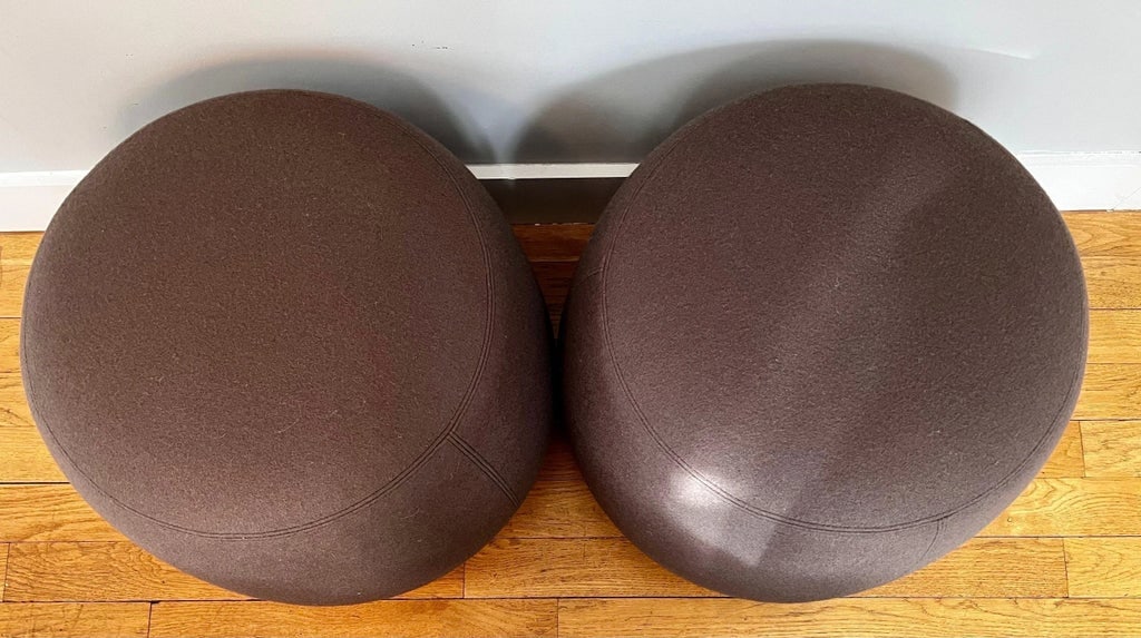 Pair of Apel Ottomans by Bernhardt Design, 2011 - 7