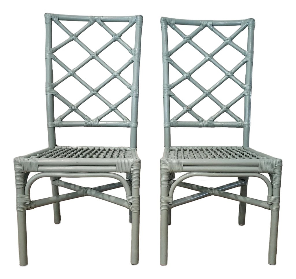 Vintage Coastal Blue Rattan Lattice Back Dining Chair | Chinoiserie Hollywood Regency Style: Must-have pair of vintage accent chairs! Gorgeous light blue-green color with a classic Chinoiserie lattice back. Solid and structurally sound set of 2 side chairs constructed from natural bent