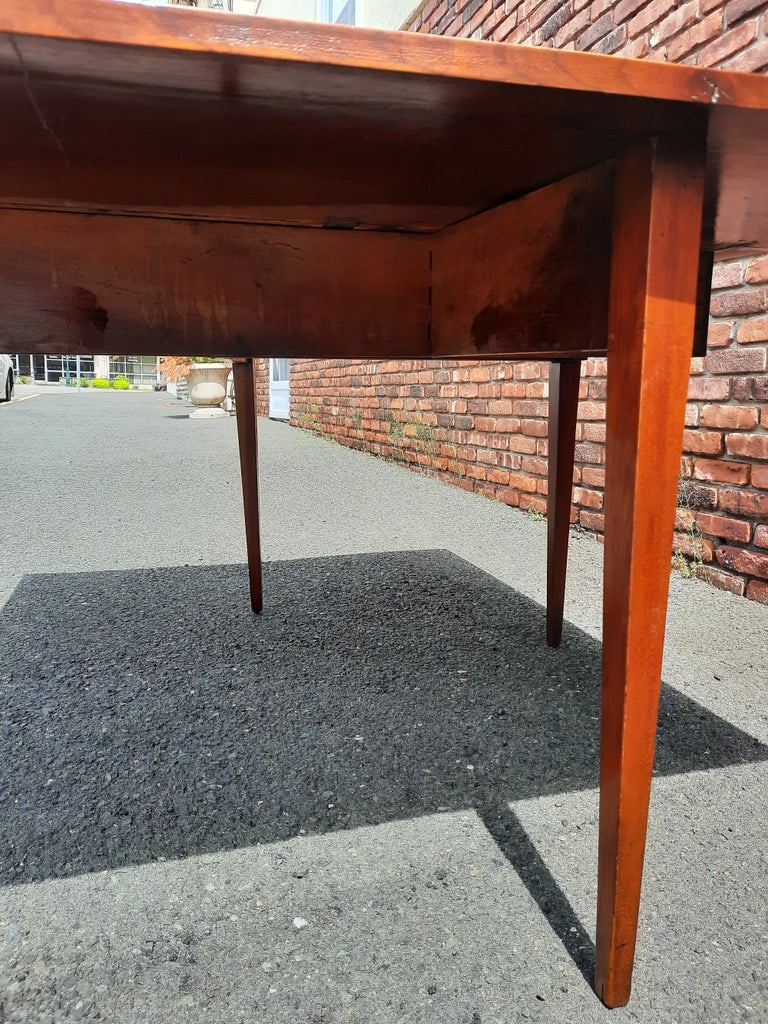 Traditional Drop Leaf Dining Table - 5