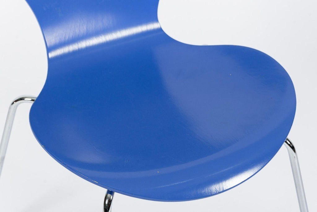 Blue Danish Modern Dining Chair Series 7 by Arne Jacobsen for Fritz Hansen - 12