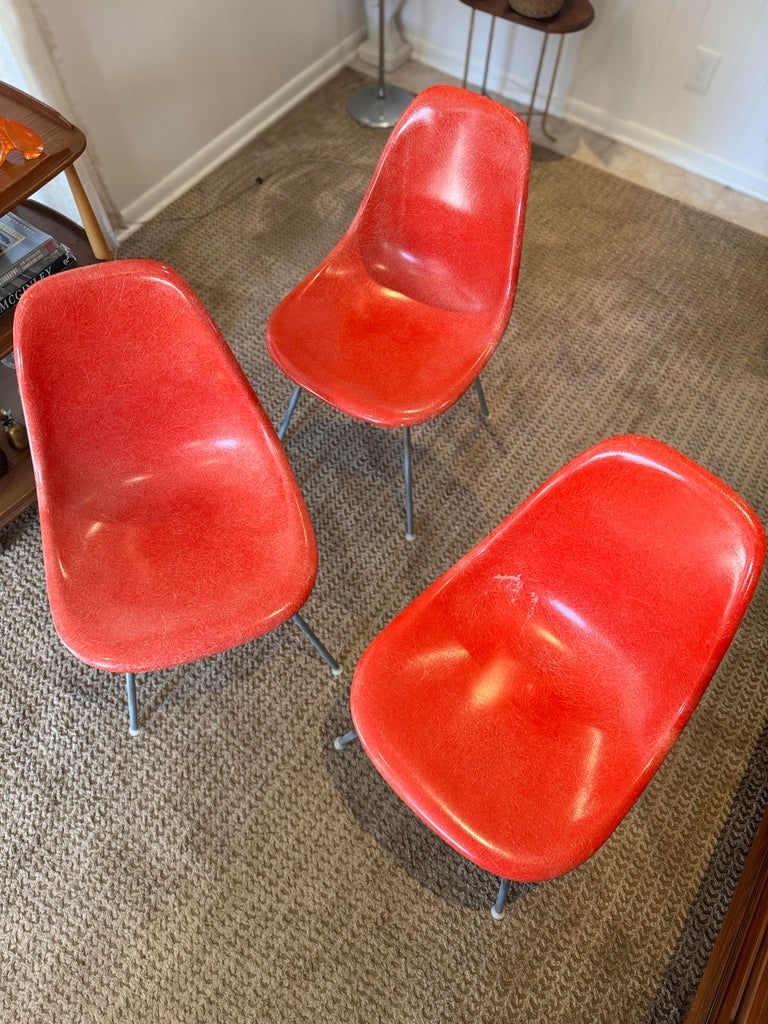 Original Set of 3 Molded Fiberglass Shell Chair, Designed by Charles and Ray Eames for Herman Miller - 5
