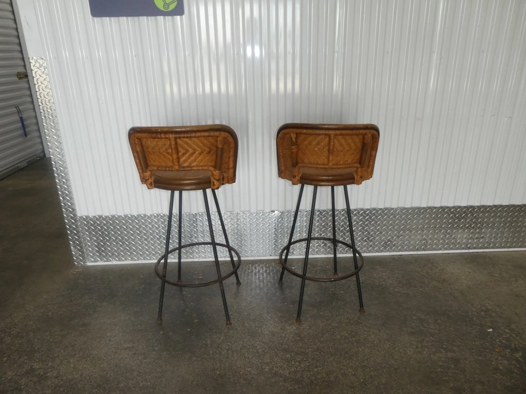 1950s Mid Century Calif Asia Rattan Bar Stools - a Pair - 7