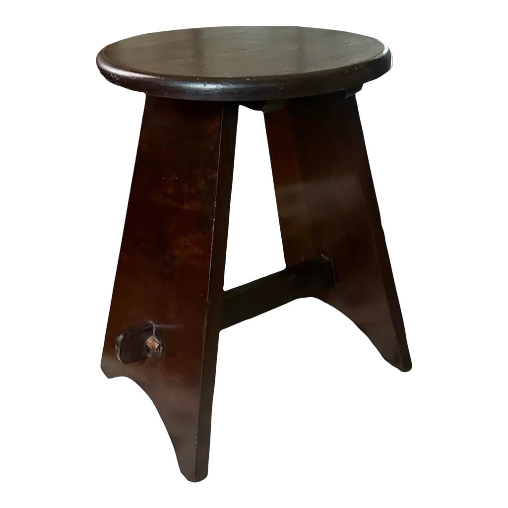 Antique Arts & Crafts / Mission Wood Splay Leg Stool With Mortise and Tenon Joinery, Circa 1915: A charming, antique Arts & Crafts/Mission stool. Features solid wood construction with splayed legs and mortise and tenon joinery. Labeled "McNamee's" to the verso. Condition: Alterations: Original