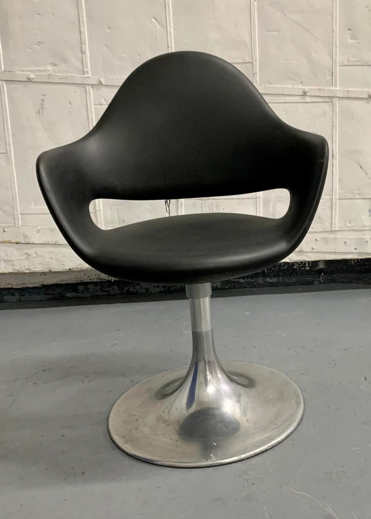 Vintage Italian Tulip Chairs Attributed to Fabio Di Bartolomei - a Pair - 2